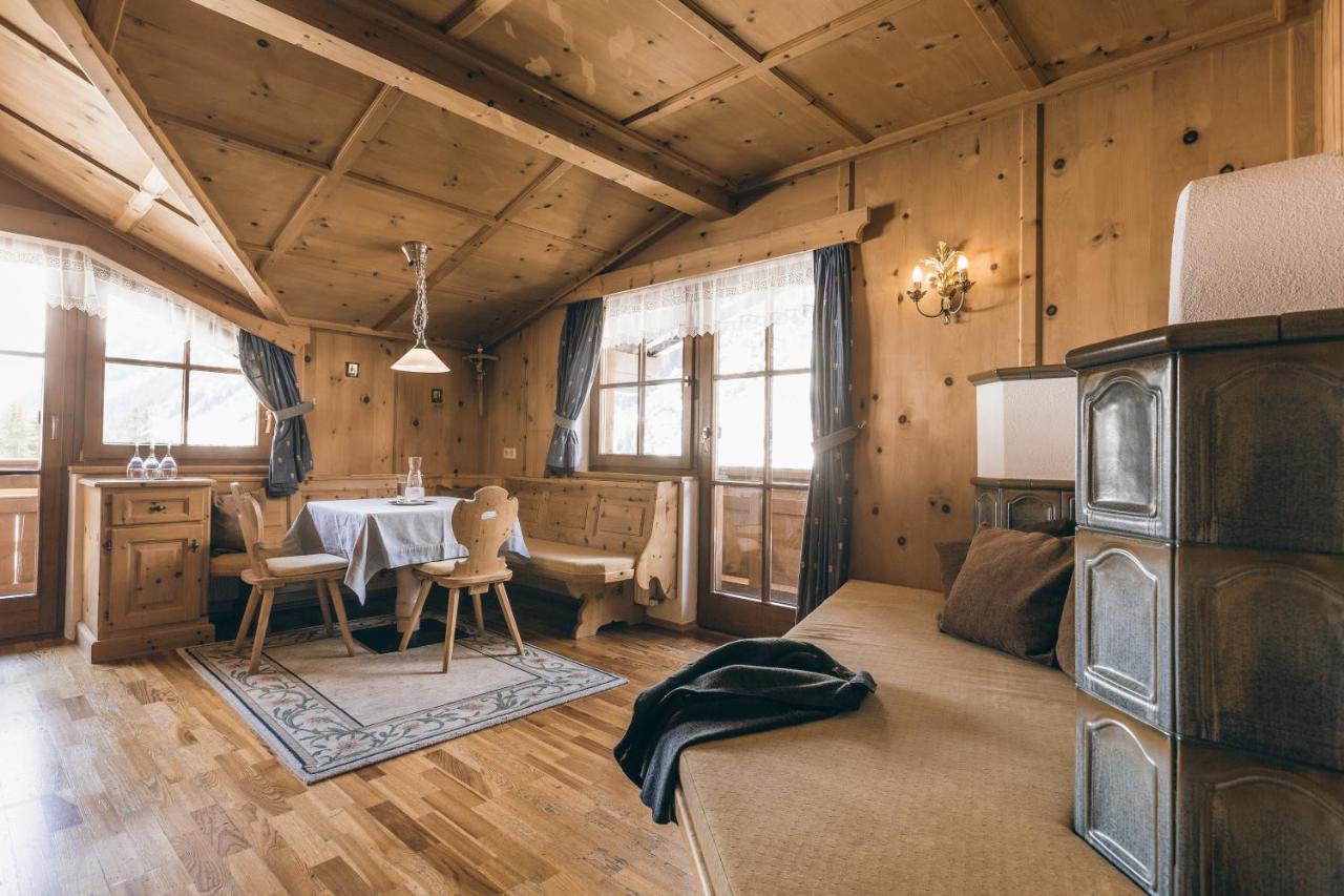 Alpine Resort Sportalm Sankt Leonhard im Pitztal Habitación foto