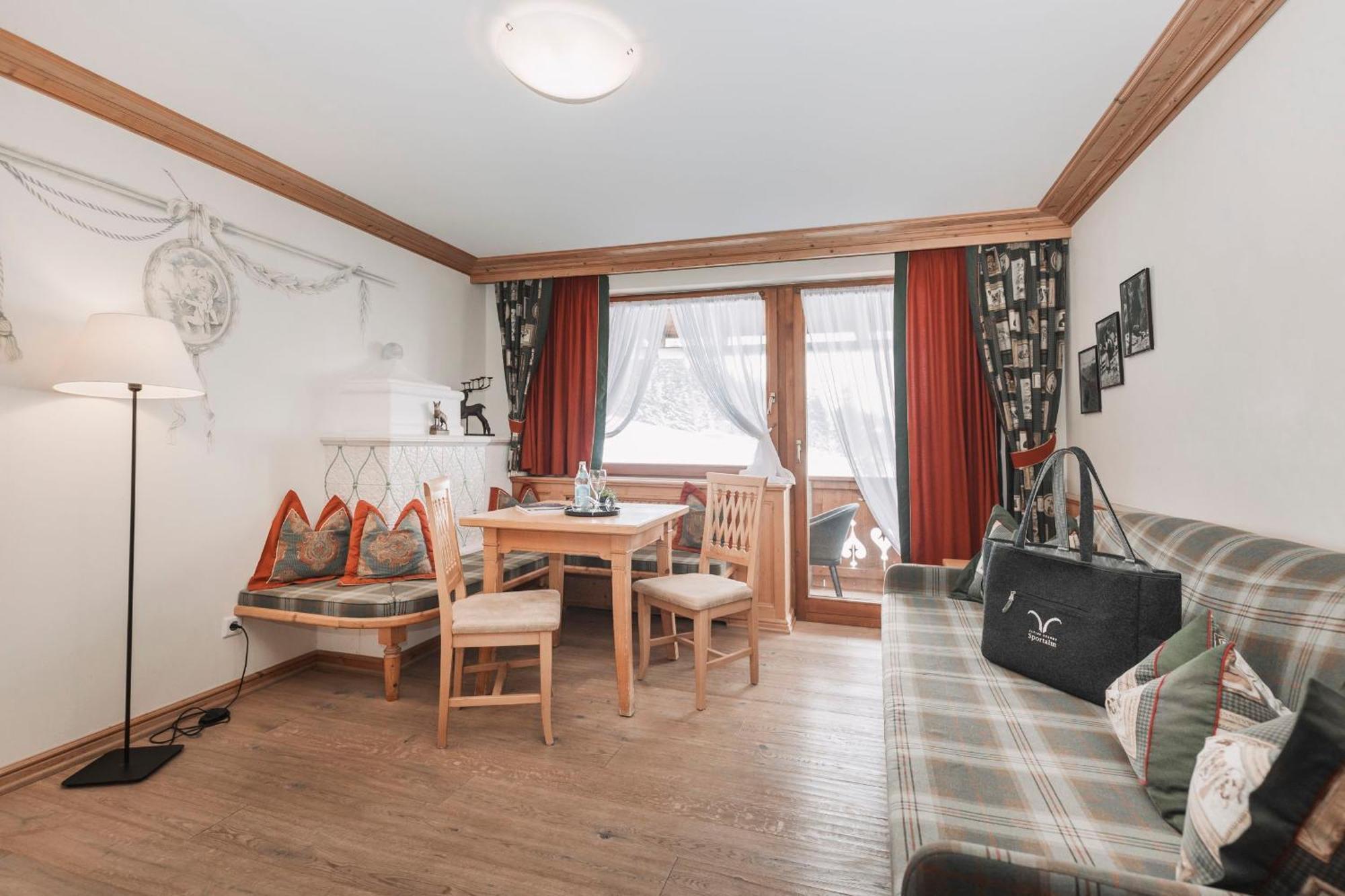 Alpine Resort Sportalm Sankt Leonhard im Pitztal Habitación foto
