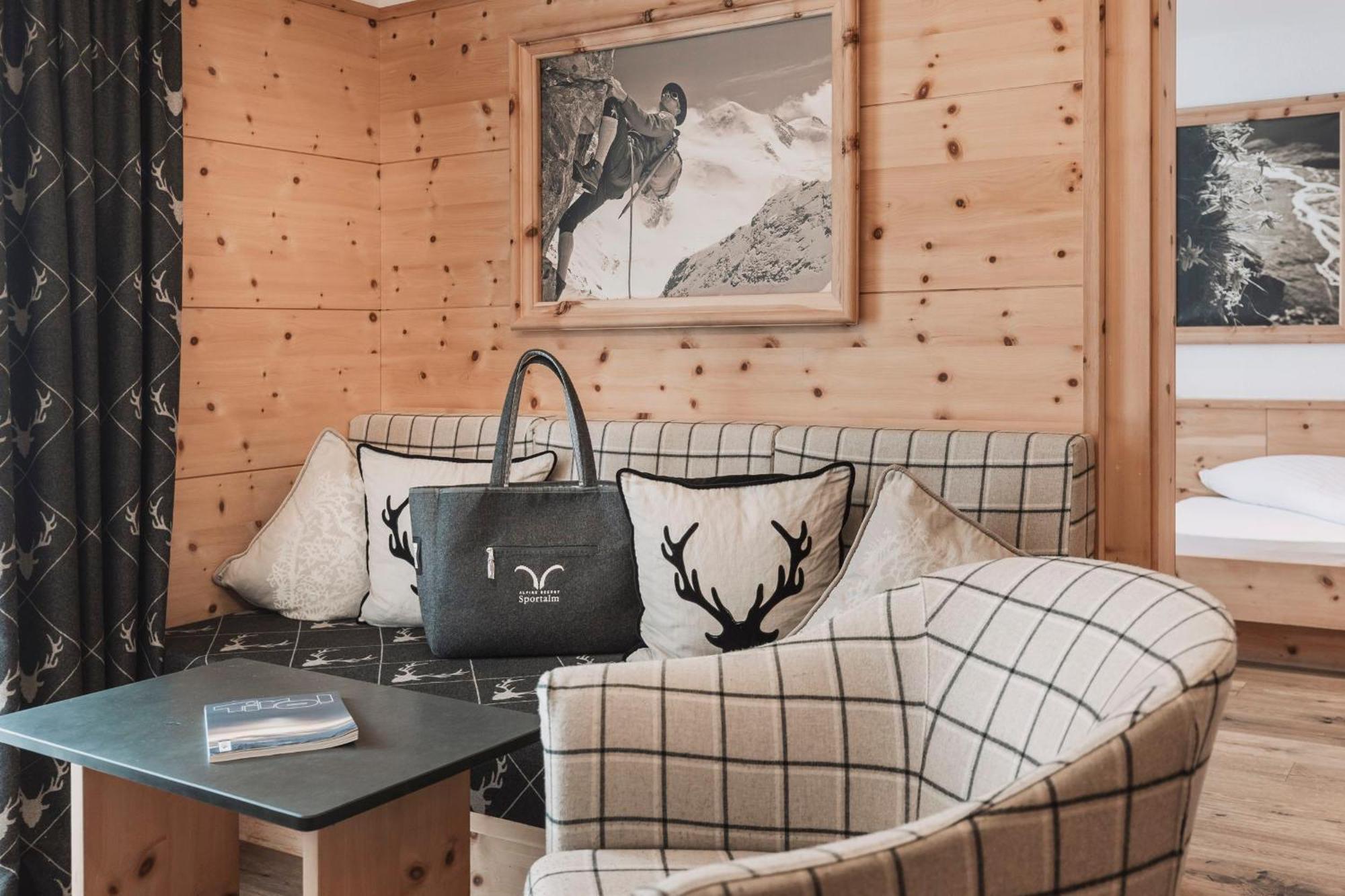 Alpine Resort Sportalm Sankt Leonhard im Pitztal Habitación foto